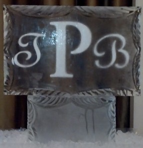 Ice Matters Snowfilled Initials - curtain detail on top and base