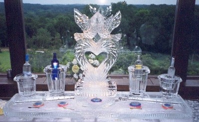 80 inch tray with Lovebirds on heart and individual bottle holders on back