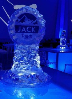 Laminated logo centerpiece