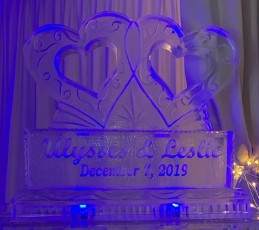 Modern Linking Hearts with Name Plaque