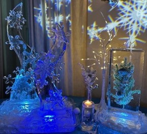 ice matters - abstract snowflake clusters and individual table centerpiece with silks frozen in