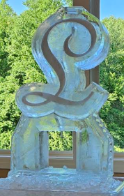 ice matters - single pour drink luge - script letter - french script font - snowfilled and carved around